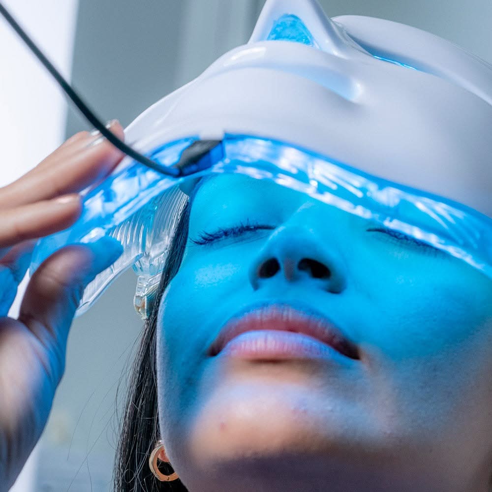 Bienelia™ Máscara fotónica para el rejuvenecimiento facial
